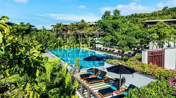 Pullman Phuket Arcadia Naithon Beach