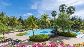 Pullman Phuket Karon Beach Resort