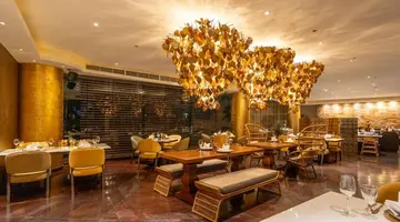 Pullman Phuket Karon Beach Resort