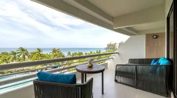 Pullman Phuket Karon Beach Resort