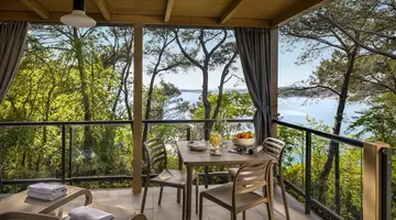Punto Blu Village in Lanterna Premium Camping Resort