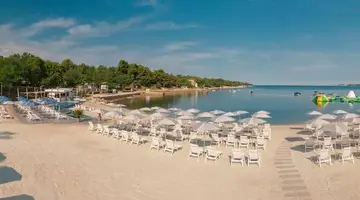 Punto Blu Village in Lanterna Premium Camping Resort