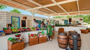 Punto Blu Village in Lanterna Premium Camping Resort