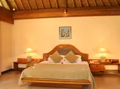 PURI BAGUS LOVINA RESORT