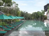 Puri Santrian