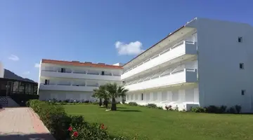 PYLEA BEACH HOTEL