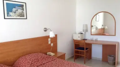PYLEA BEACH HOTEL