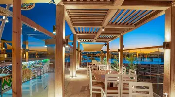Pyramisa Beach Resort Sahl Hasheesh *****