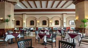 Pyramisa Beach Resort Sahl Hasheesh *****