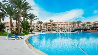Pyramisa Beach Resort Sahl Hasheesh *****