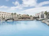 PYRAMISA SAHL HASHEESH BEACH RESORT