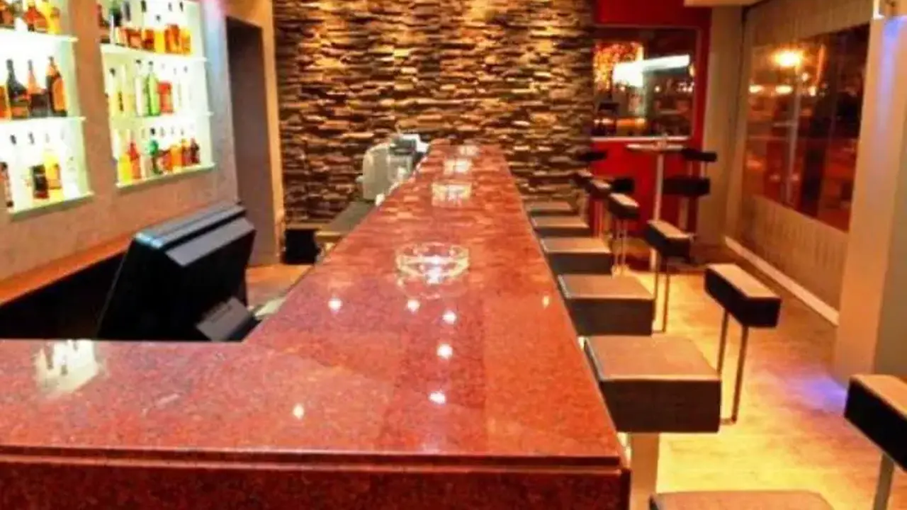 Pyramos Hotel