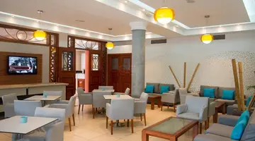 Pyramos Hotel