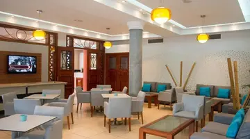Pyramos Hotel