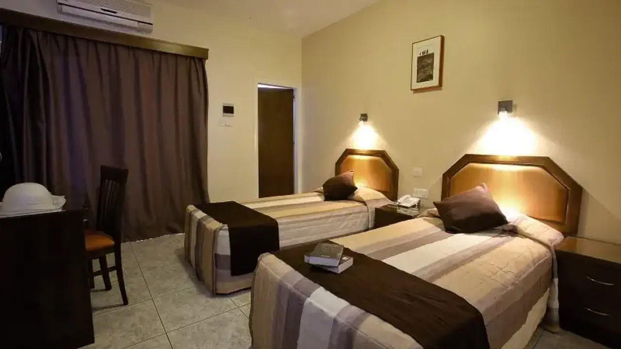 Pyramos Hotel