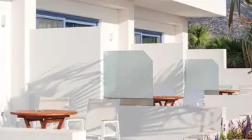 Pyrgos Blue
