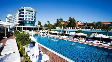 Q Premium Resort Hotel