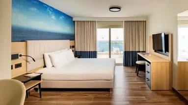 Qawra Palace Resort & Spa