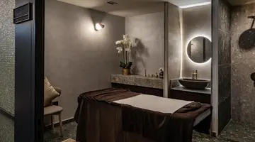 QAWRA PALACE RESORT & SPA
