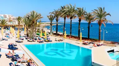 Qawra Palace Resort & Spa
