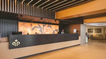 Qawra Palace Resort & Spa