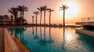 Qawra Palace Resort & Spa