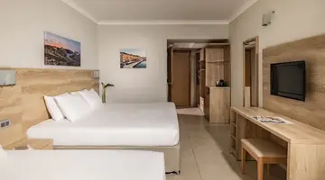 QAWRA Palace Resort & SPA