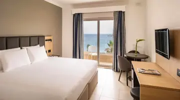 Qawra Palace Resort & Spa