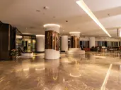 QLUSIVE HOTEL