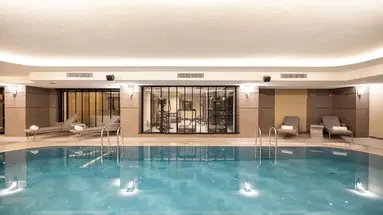 Qlusive Hotel