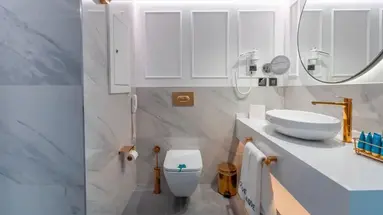 QLUSIVE HOTEL