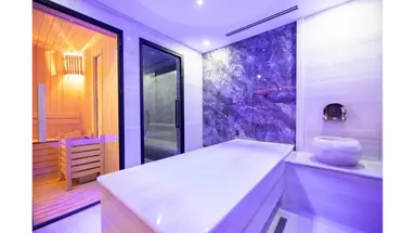 QLUSIVE HOTEL