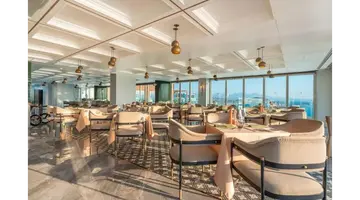 QLUSIVE HOTEL