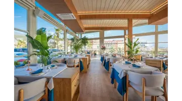 QLUSIVE HOTEL