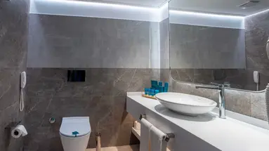 QLUSIVE HOTEL