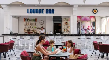 QUATTRO BEACH SPA & RESORT