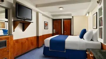 Queen Mary Hotel