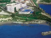 Queen s Bay