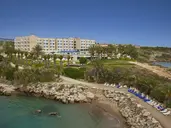 Queens Bay Hotel