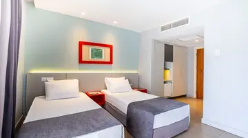 QUEENS PARK LE JARDIN RESORT
