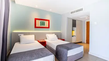 QUEENS PARK LE JARDIN RESORT