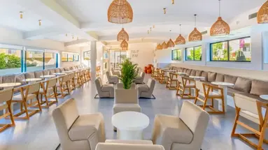 QUEENS PARK LE JARDIN RESORT