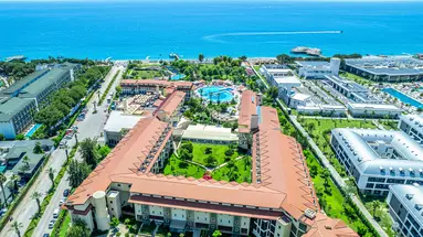 QUEENS PARK LE JARDIN RESORT