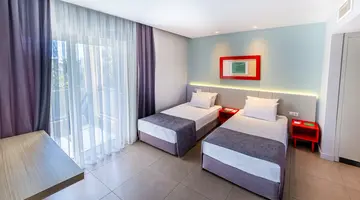 QUEENS PARK LE JARDIN RESORT