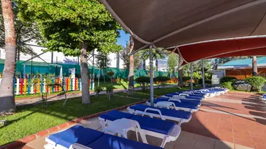 QUEENS PARK LE JARDIN RESORT