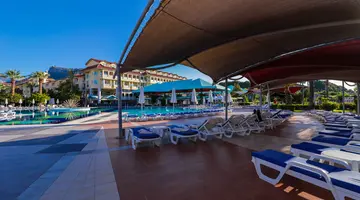 QUEENS PARK LE JARDIN RESORT