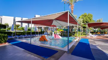 QUEENS PARK LE JARDIN RESORT