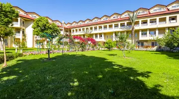 QUEENS PARK LE JARDIN RESORT