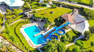 QUEENS PARK LE JARDIN RESORT