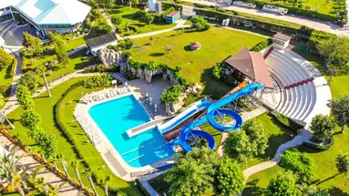 QUEENS PARK LE JARDIN RESORT